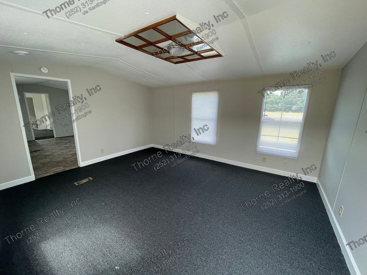 126 Hemlock Ln - Photo 2 of 10