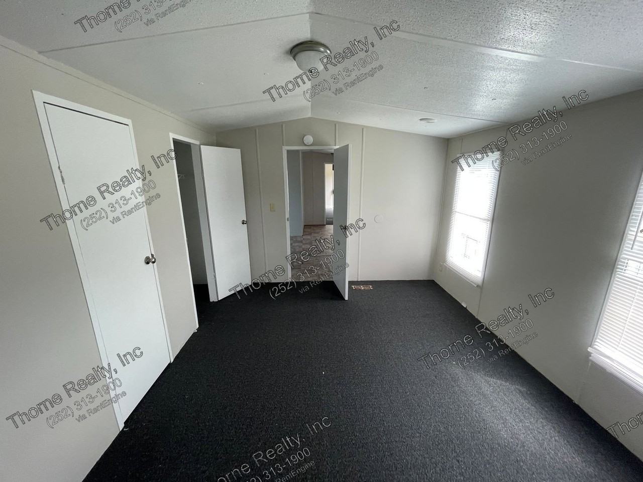 126 Hemlock Ln - Photo 6 of 10