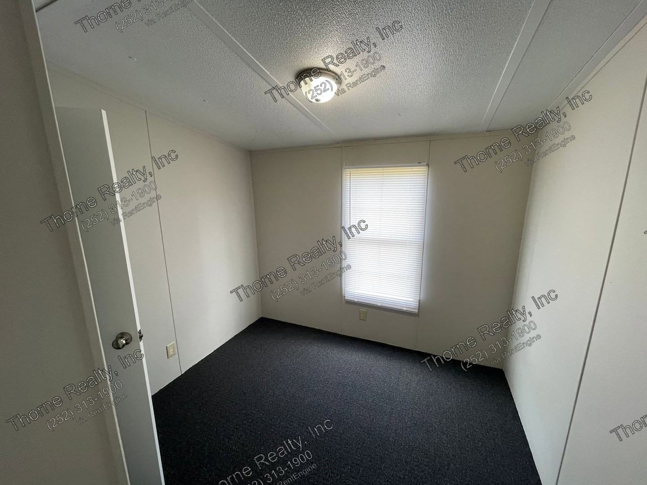 126 Hemlock Ln - Photo 7 of 10