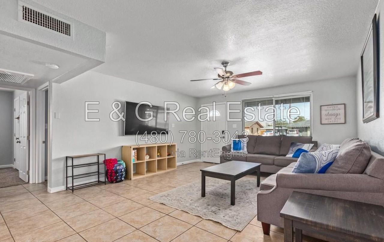 2031 E Orange St - Photo 6 of 29