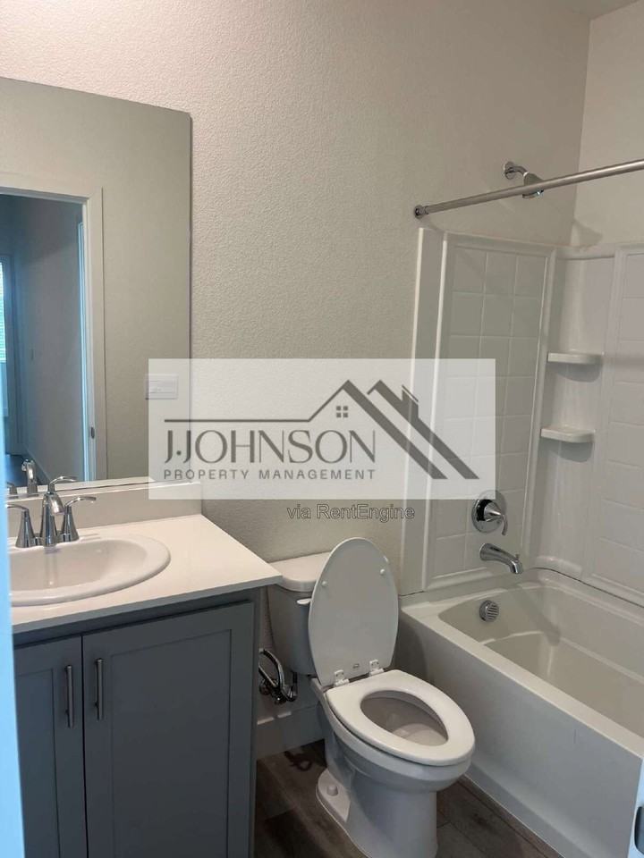 1311 Caravel Ct - Photo 6 of 14