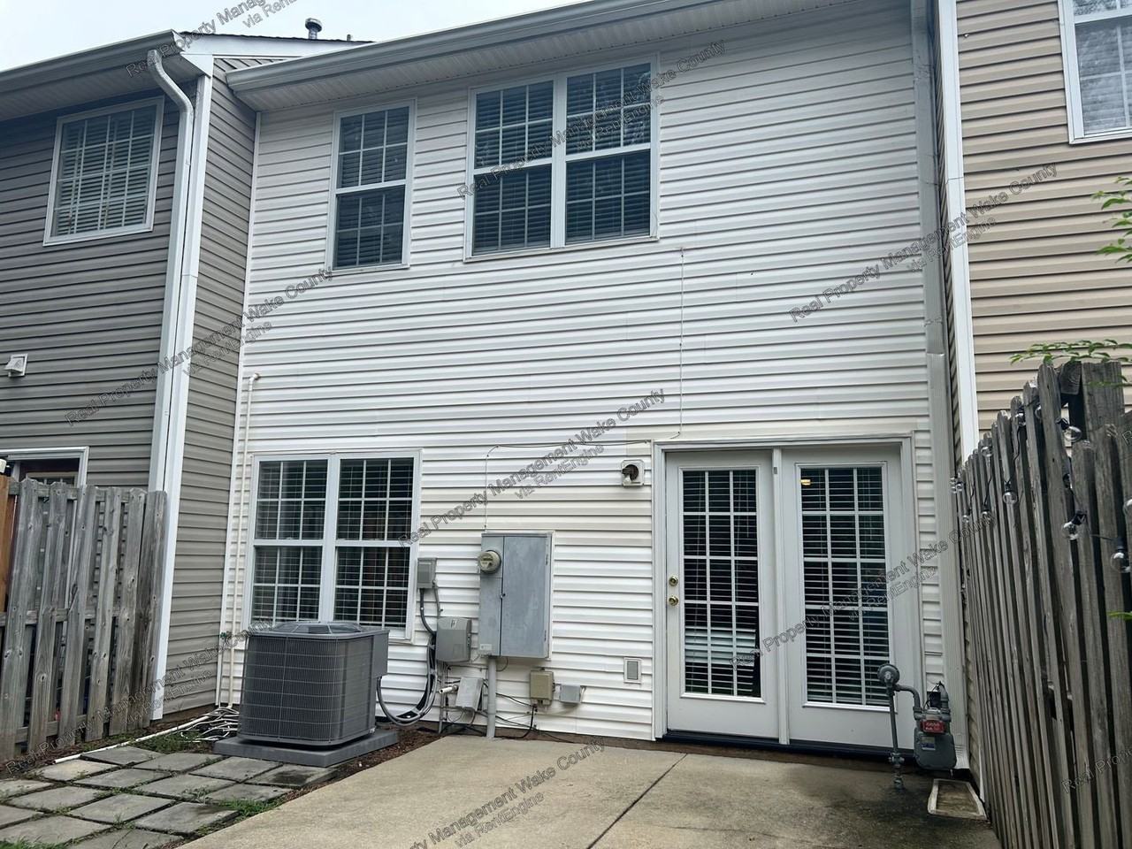 10815 Galand Ct - Photo 2 of 39