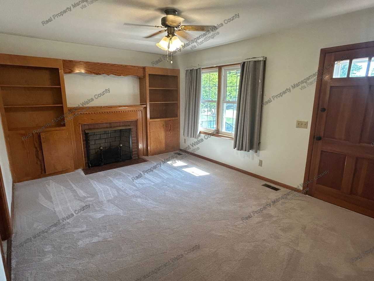 7800 Penny Rd - Photo 4 of 43
