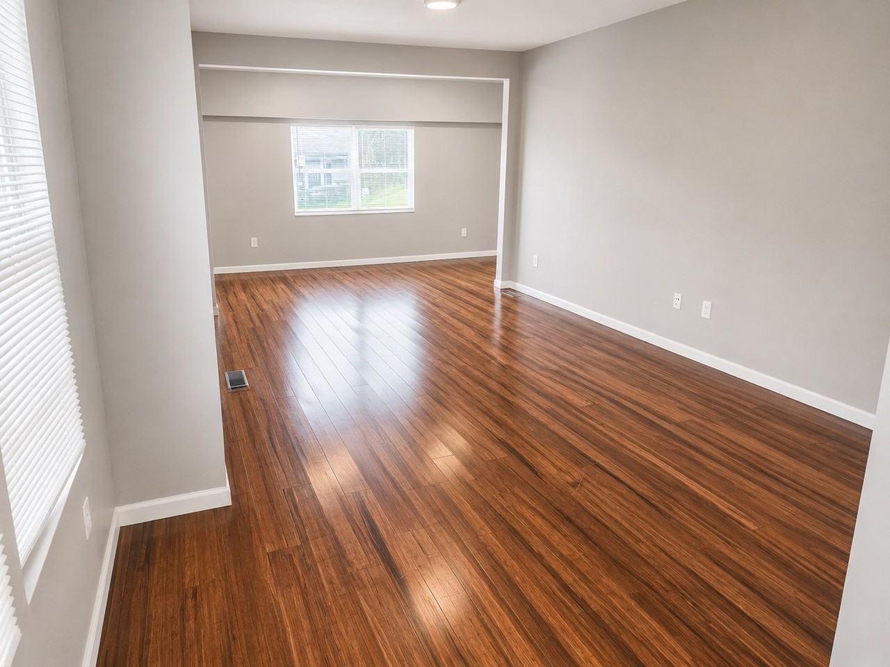 3117 Saint Paul St - Photo 4 of 16