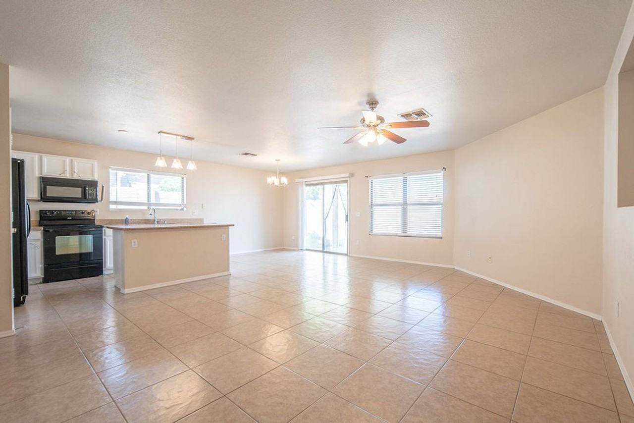 15105 N 155th Ln - Photo 5 of 18