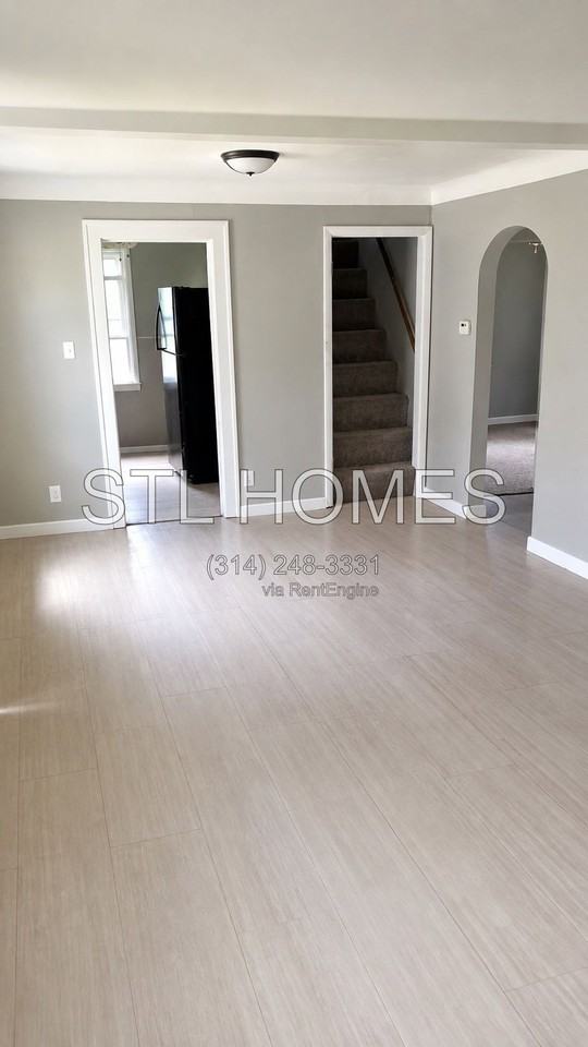 19 N Harvey Ave - Photo 4 of 10
