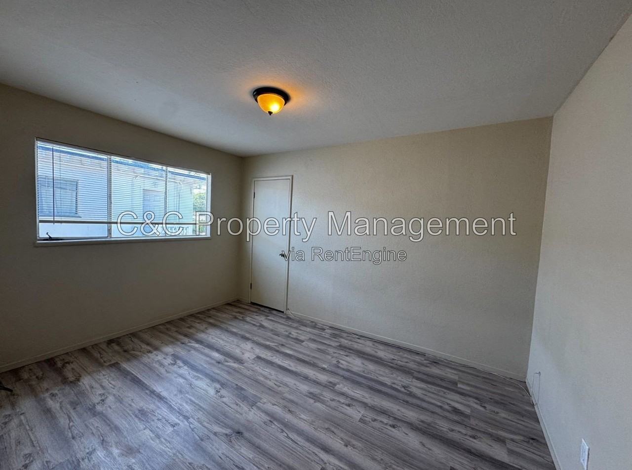 2780 Argyll Ave #D - Photo 4 of 5