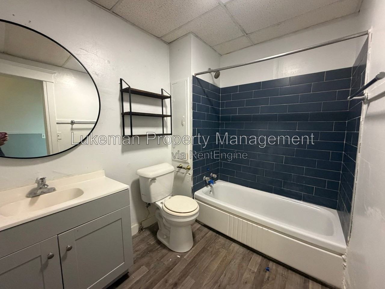 447 W Walnut St #8 - Photo 6 of 13