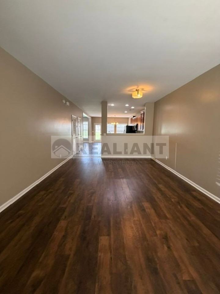 376 Kelli Rose Way - Photo 2 of 23