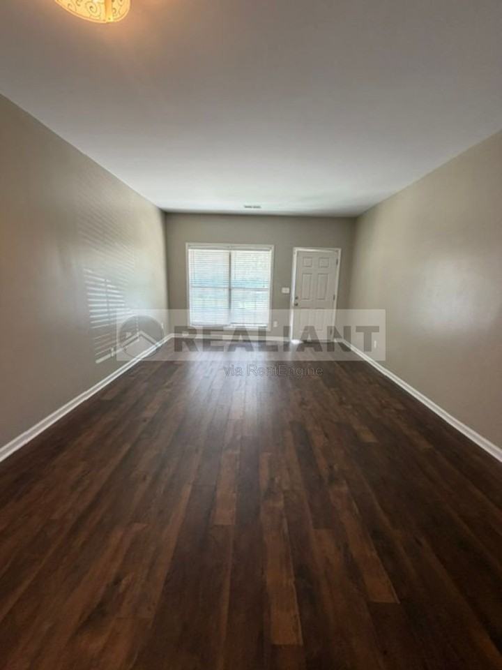376 Kelli Rose Way - Photo 3 of 23