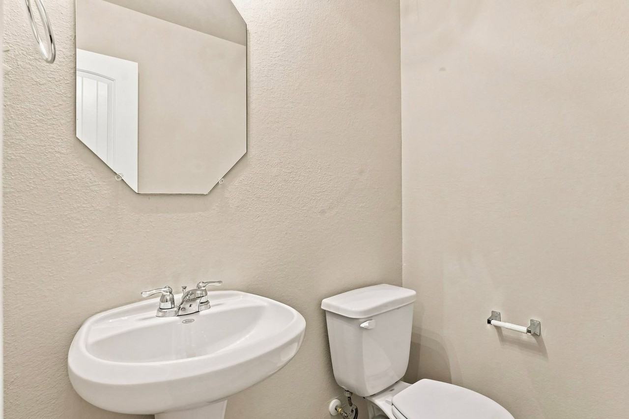 5323 Brooklyn Rose Dr - Photo 5 of 28