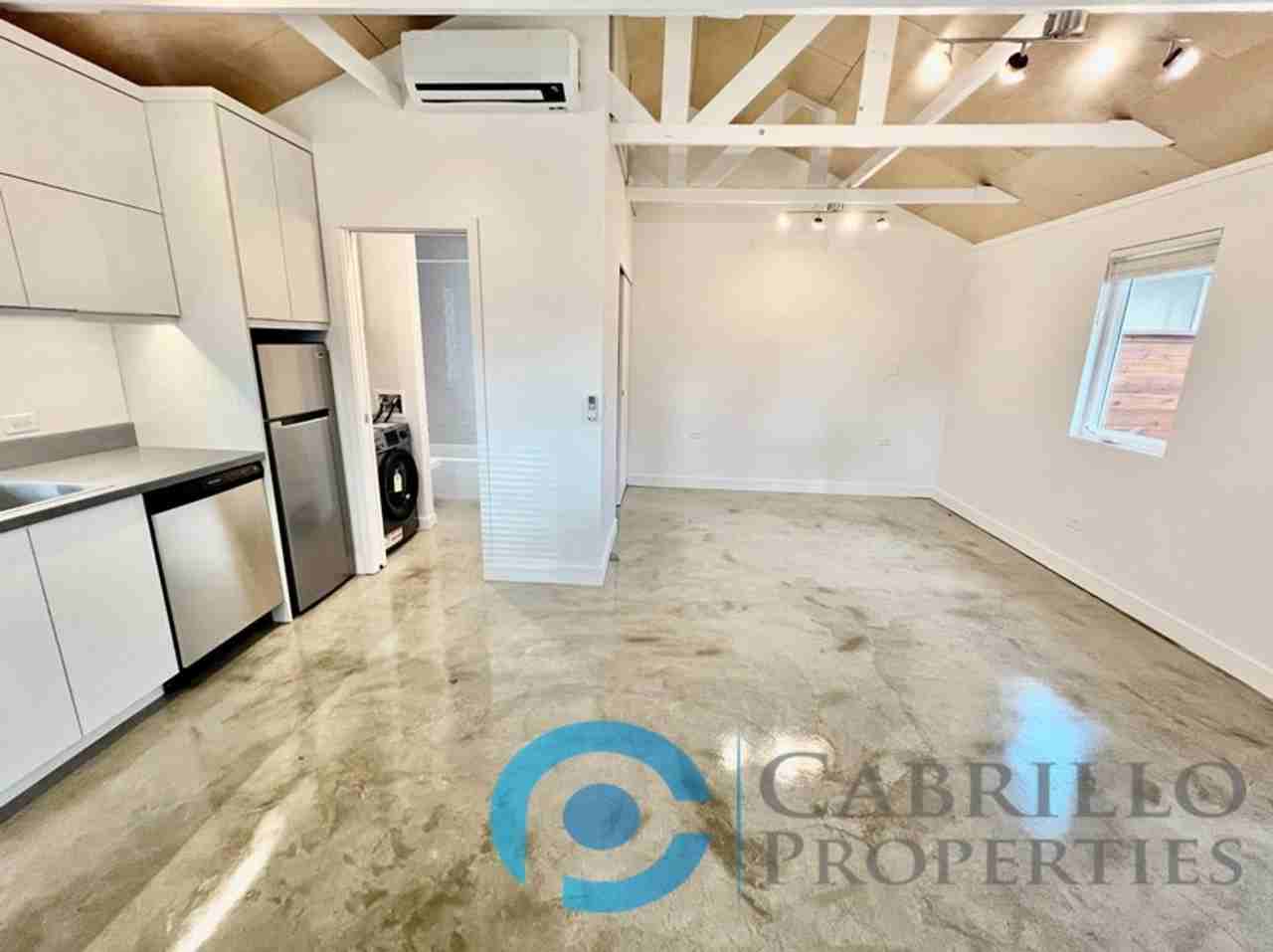 2502 54th St - Photo 5 of 13