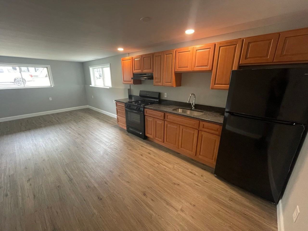 667 Corning Rd #1 - Photo 4 of 17