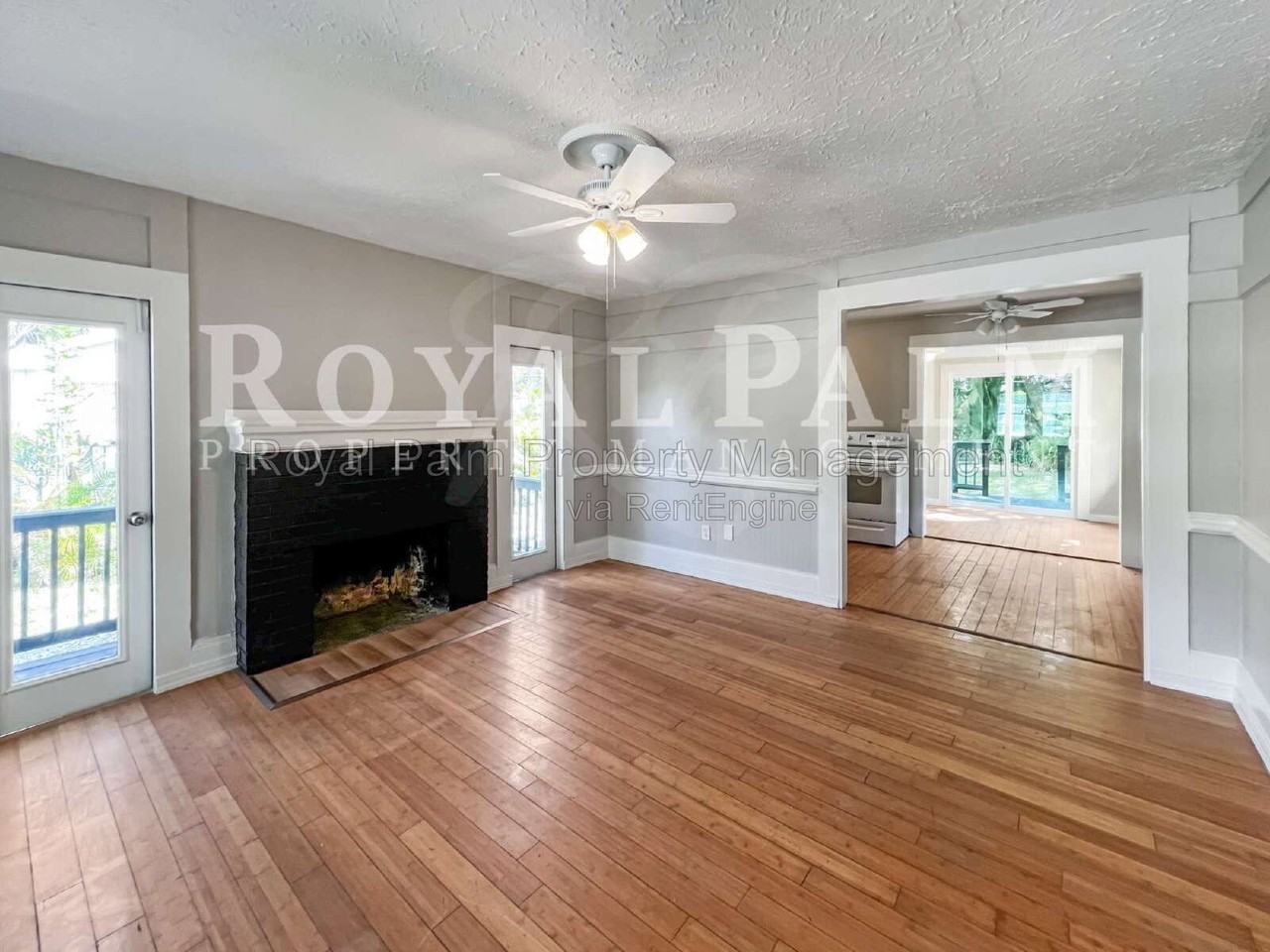 2342 Stella St - Photo 6 of 30