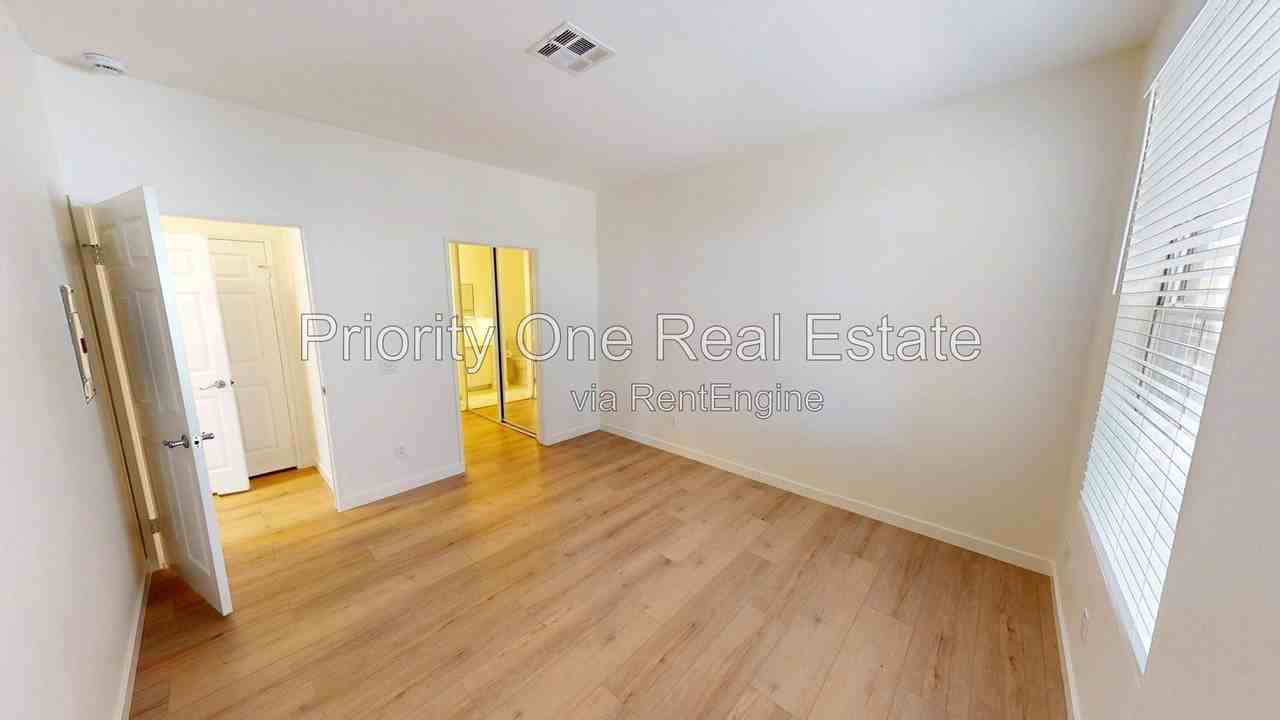 10844 Sabre Hill Dr #231 - Photo 6 of 18