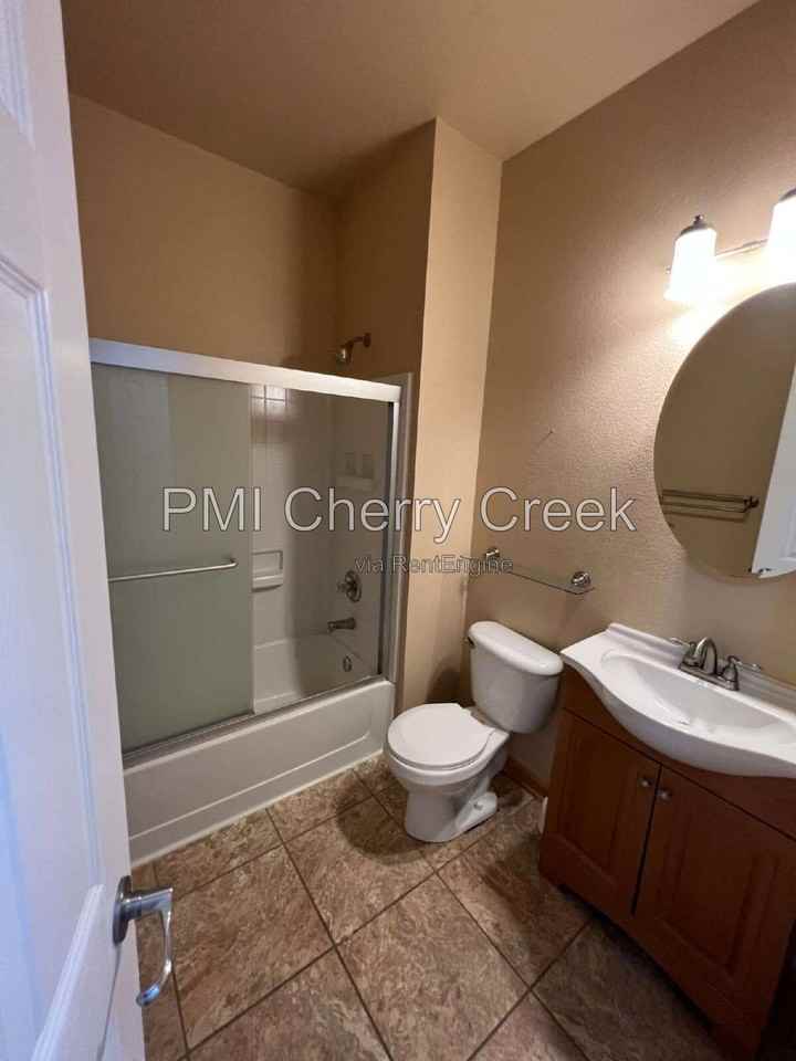 18647 E Vassar Dr - Photo 5 of 36