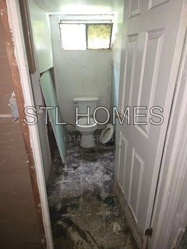 1039 Gimblin St - Photo 4 of 10