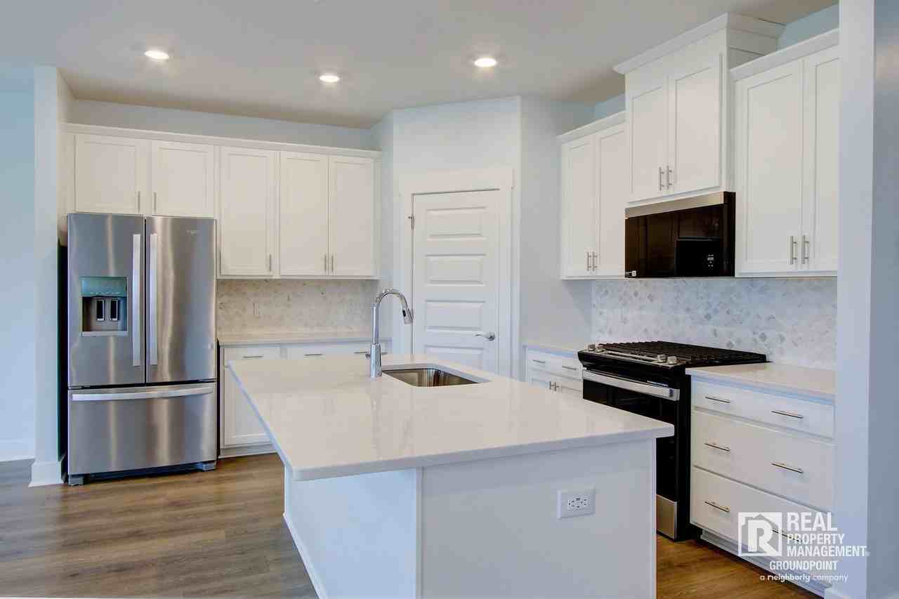 101 Indigo Coves Blvd - Photo 4 of 41