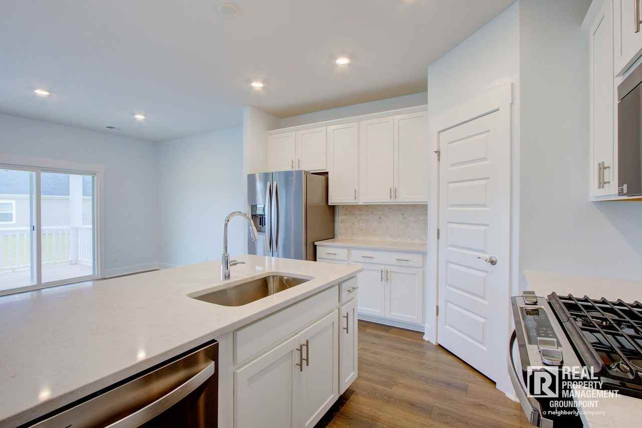 101 Indigo Coves Blvd - Photo 7 of 41