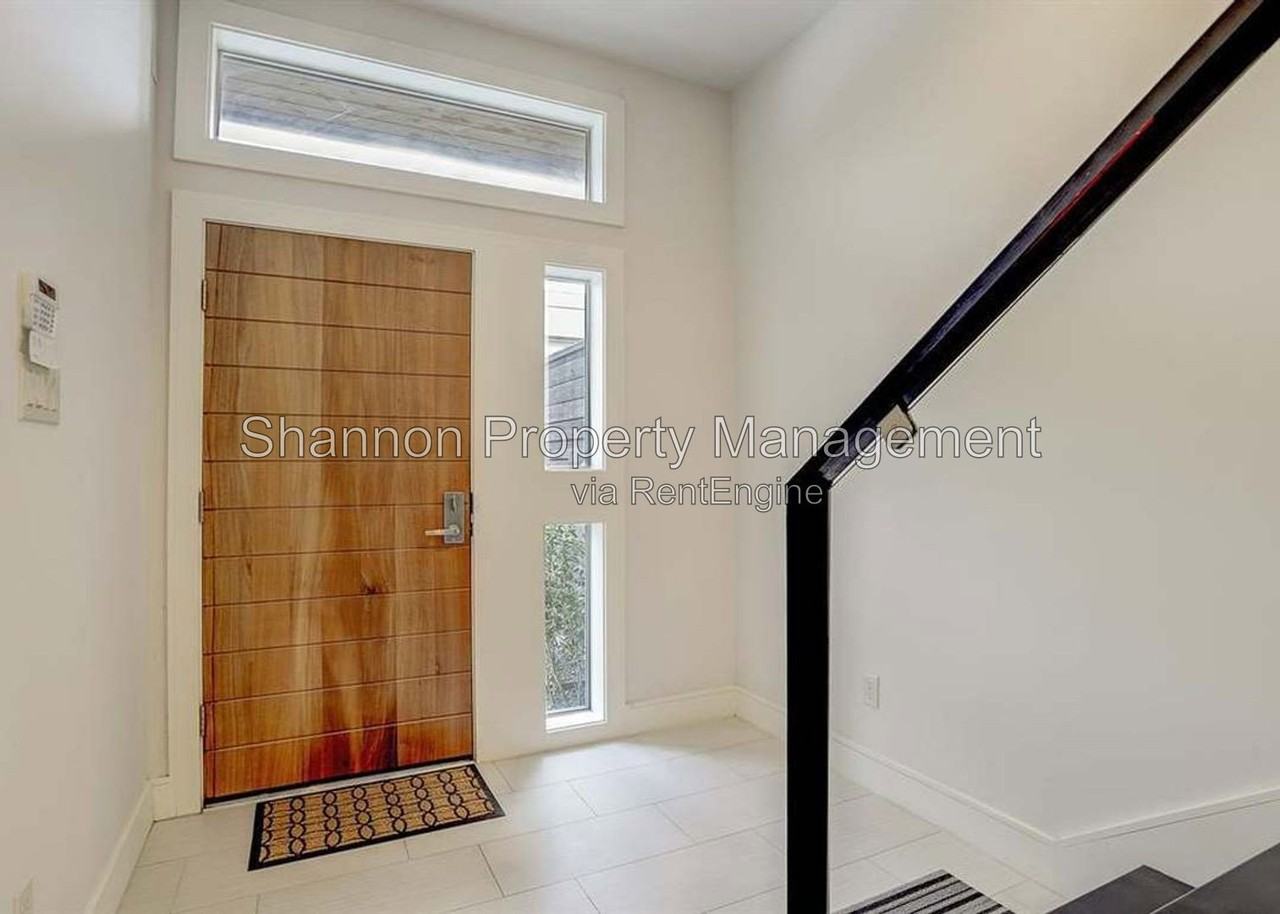 5905 Kiam St #B - Photo 4 of 31