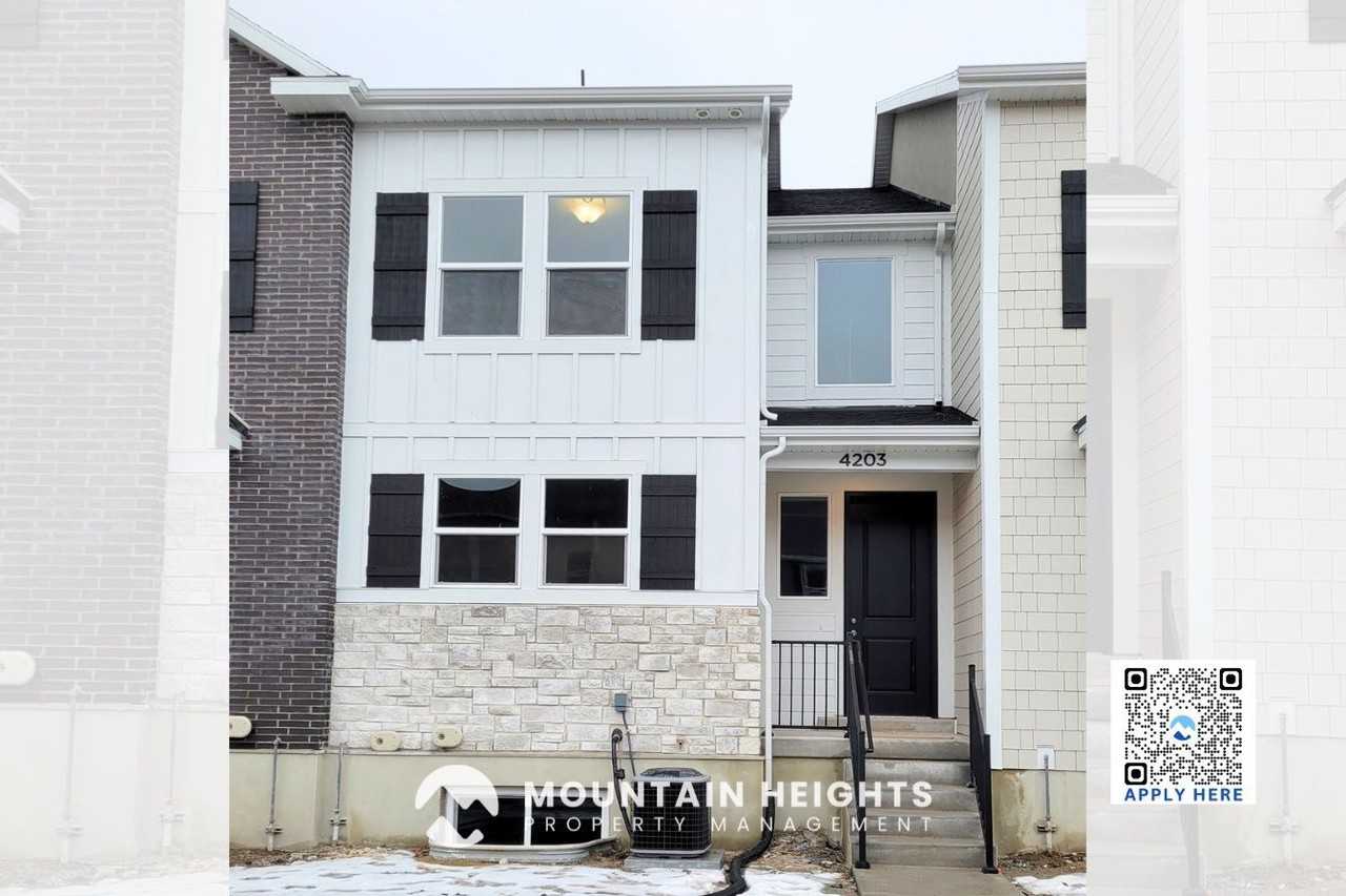 4203 W 1960 N - Photo 4 of 38