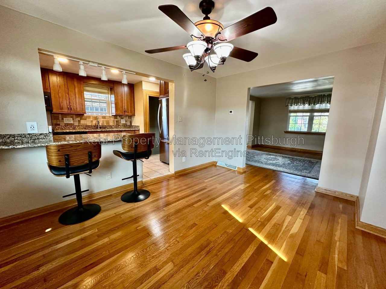 1130 Downlook St - Photo 6 of 28