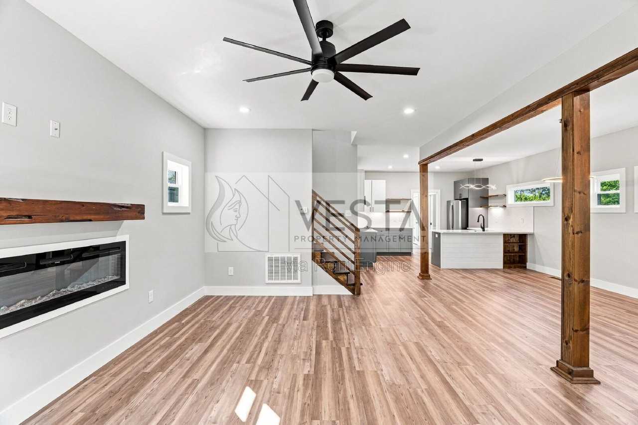108 Tracy Ave - Photo 2 of 37