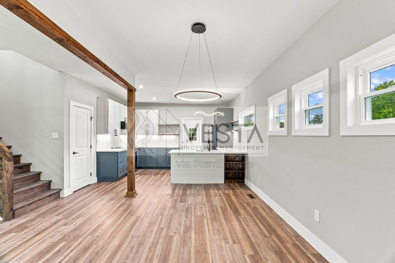 108 Tracy Ave - Photo 6 of 37
