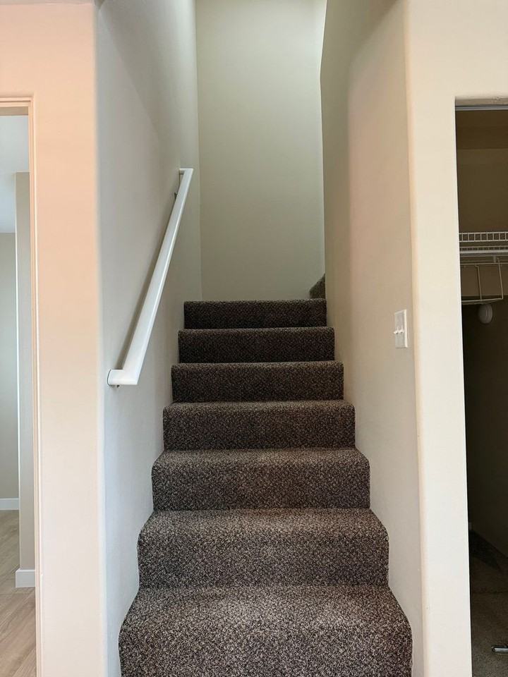 870 Spurlock St - Photo 7 of 18