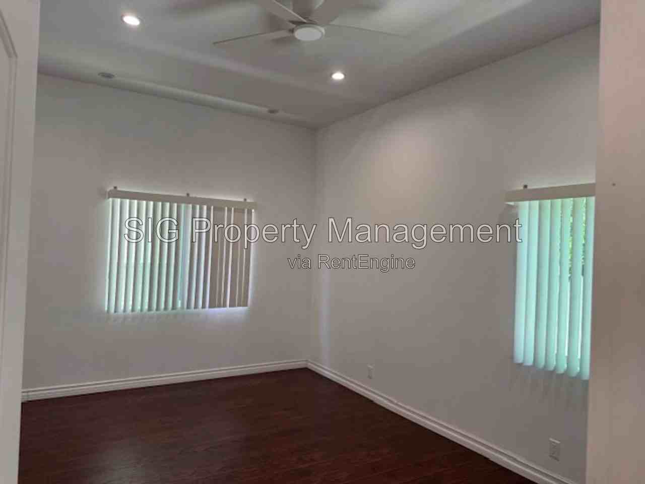 7747 Valmont St - Photo 4 of 13