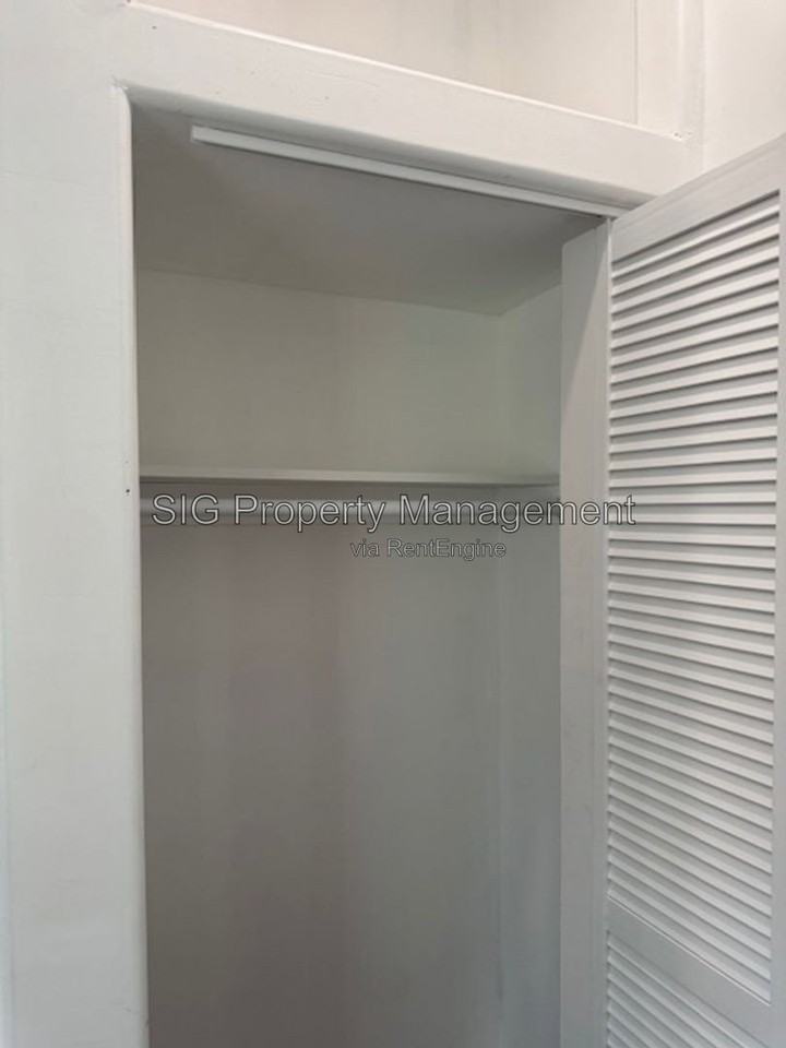7747 Valmont St - Photo 5 of 13