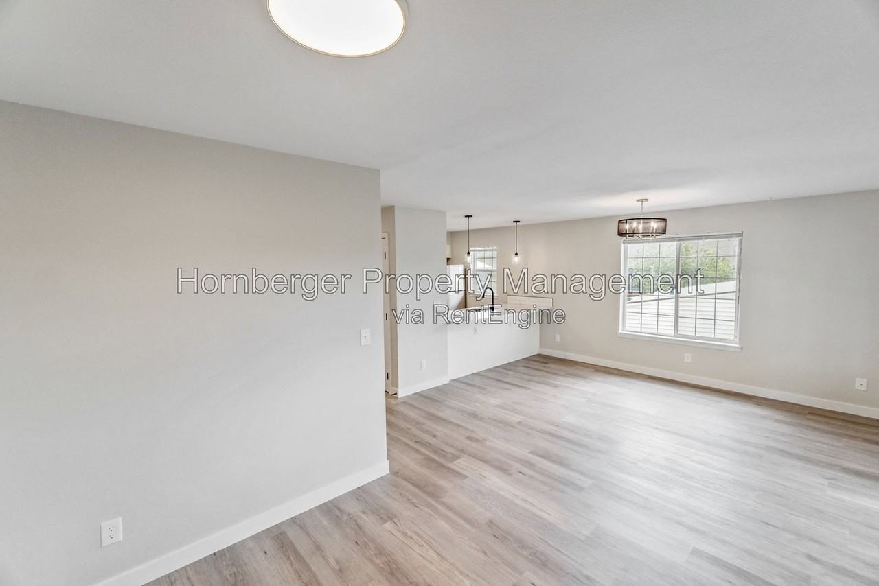 2316 E South Riverton Ave #4 - Photo 6 of 15