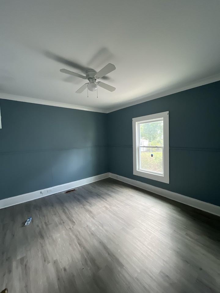 1633 51st Street Ensley #1633 - Photo 2 of 6