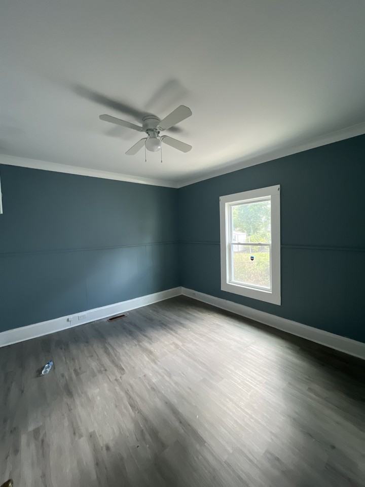 1633 51st Street Ensley #1633 - Photo 4 of 6