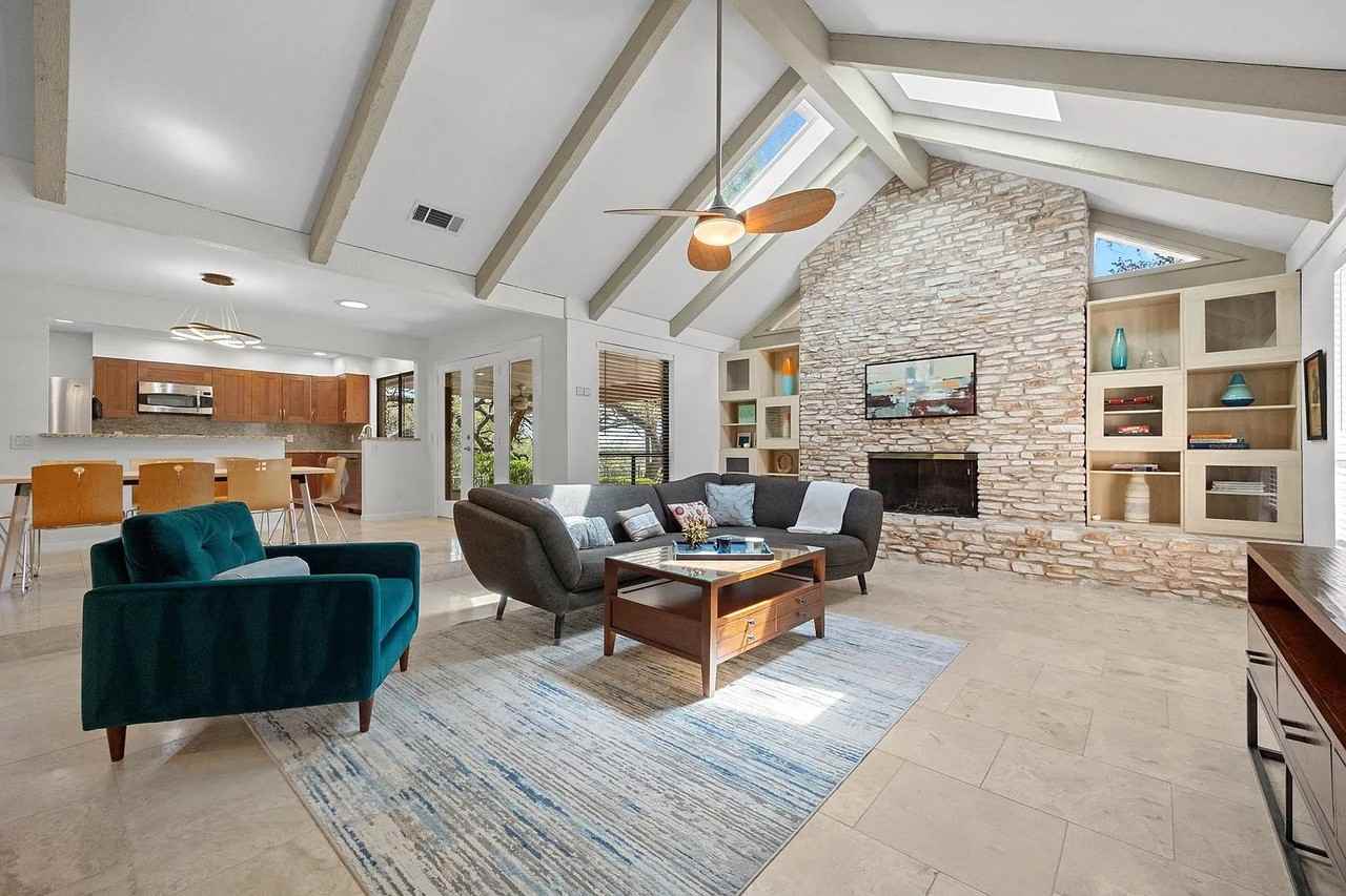 11532 Spicewood Pkwy #NA - Photo 2 of 17