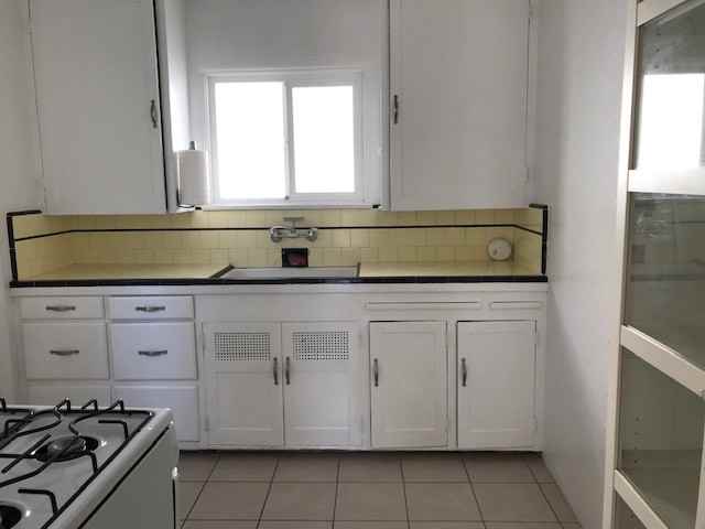 1334 W Balboa Blvd - Photo 7 of 12