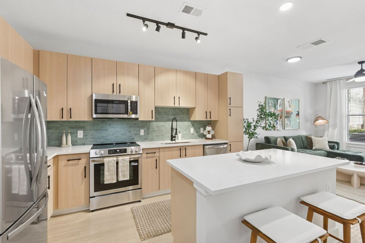 NoHo Flats - Photo 2 of 42