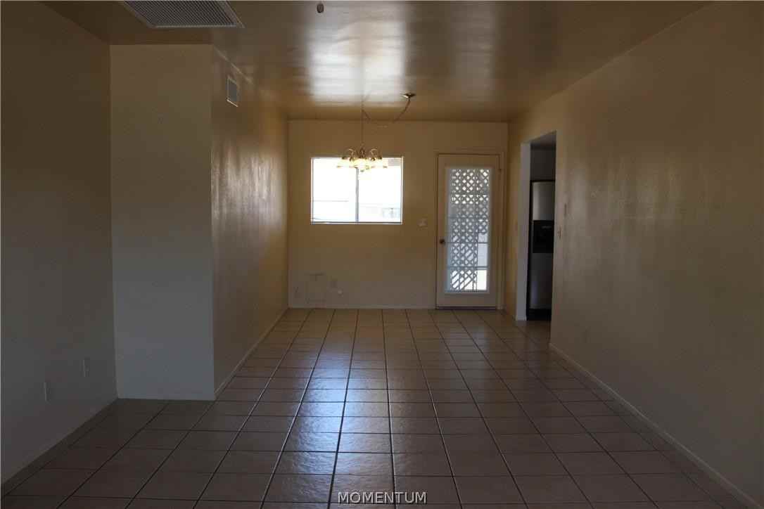 4004 Shadow Crest Rd - Photo 4 of 27