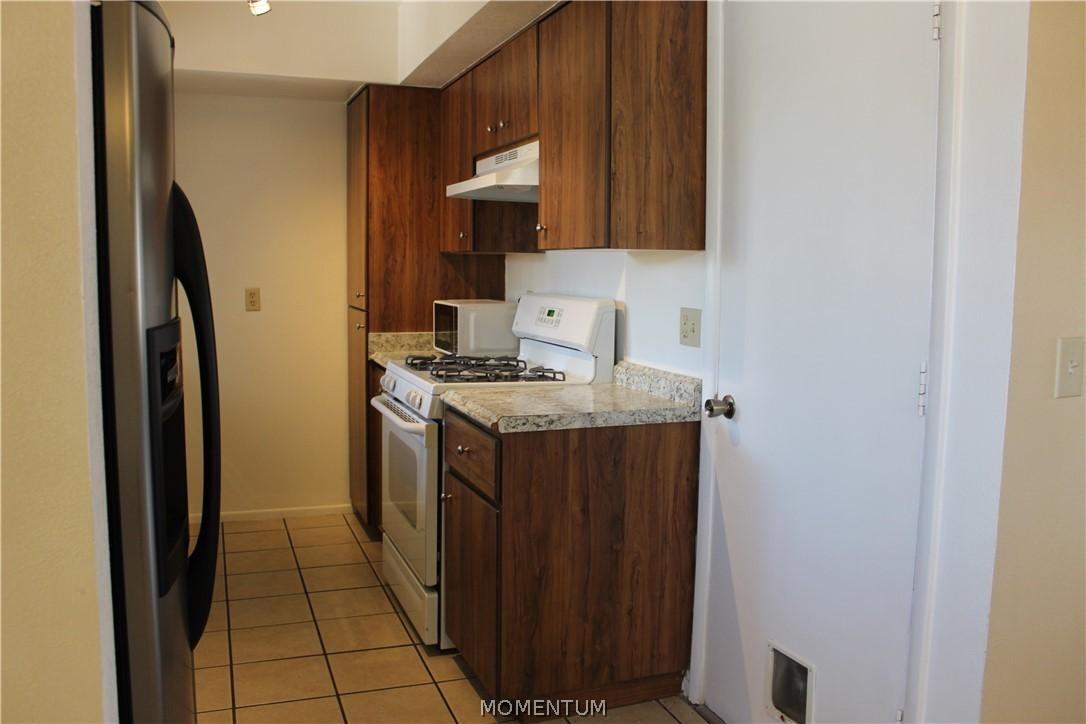 4004 Shadow Crest Rd - Photo 7 of 27