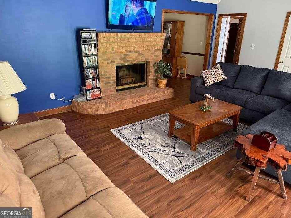 145 Gill Ln - Photo 3 of 8