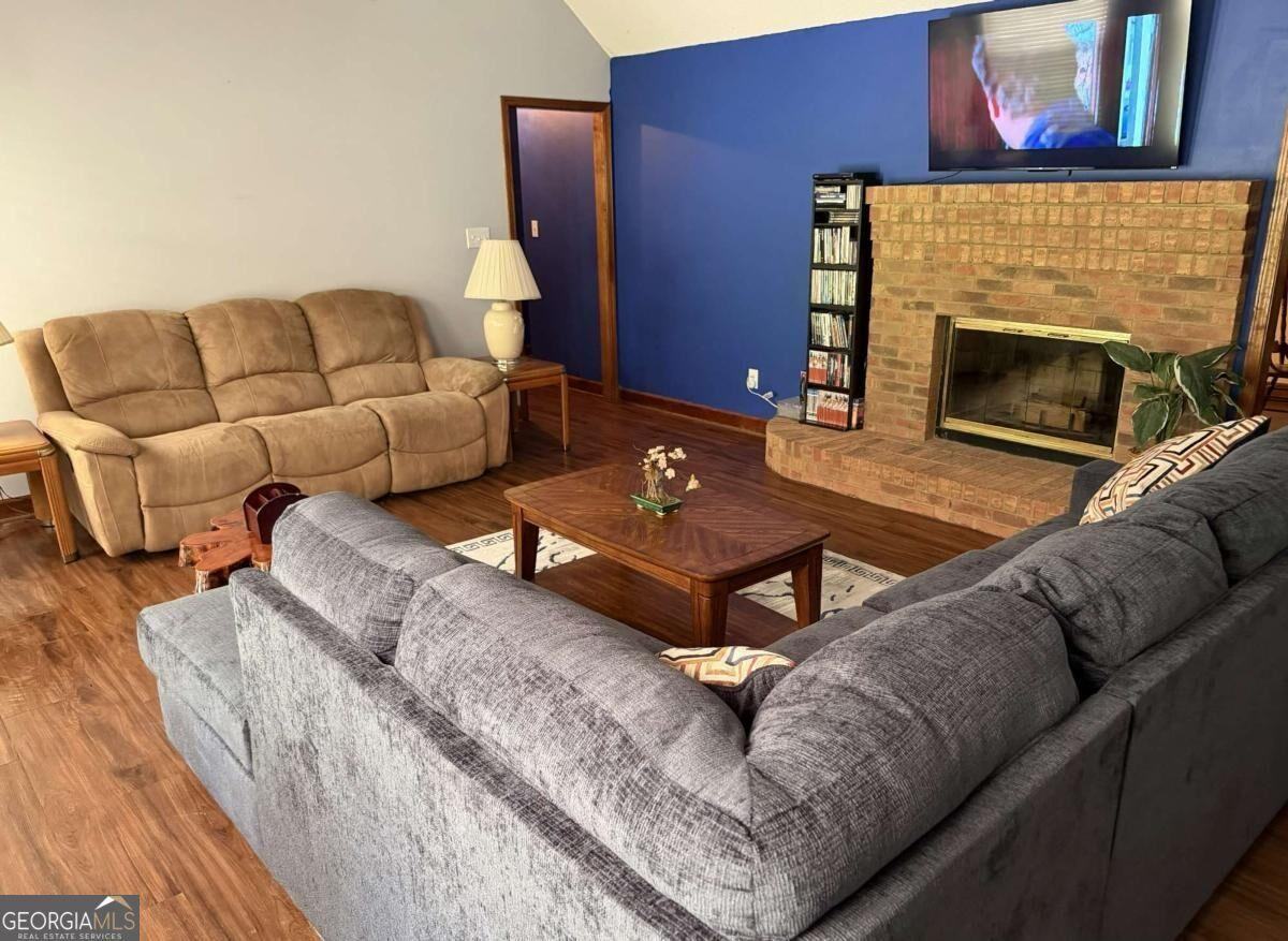 145 Gill Ln - Photo 5 of 8