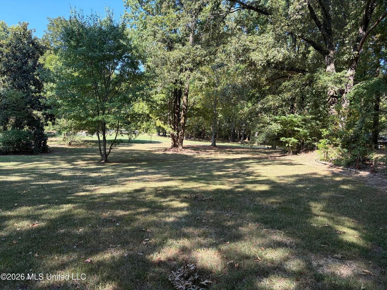 3630 Debbie Ln - Photo 2 of 30