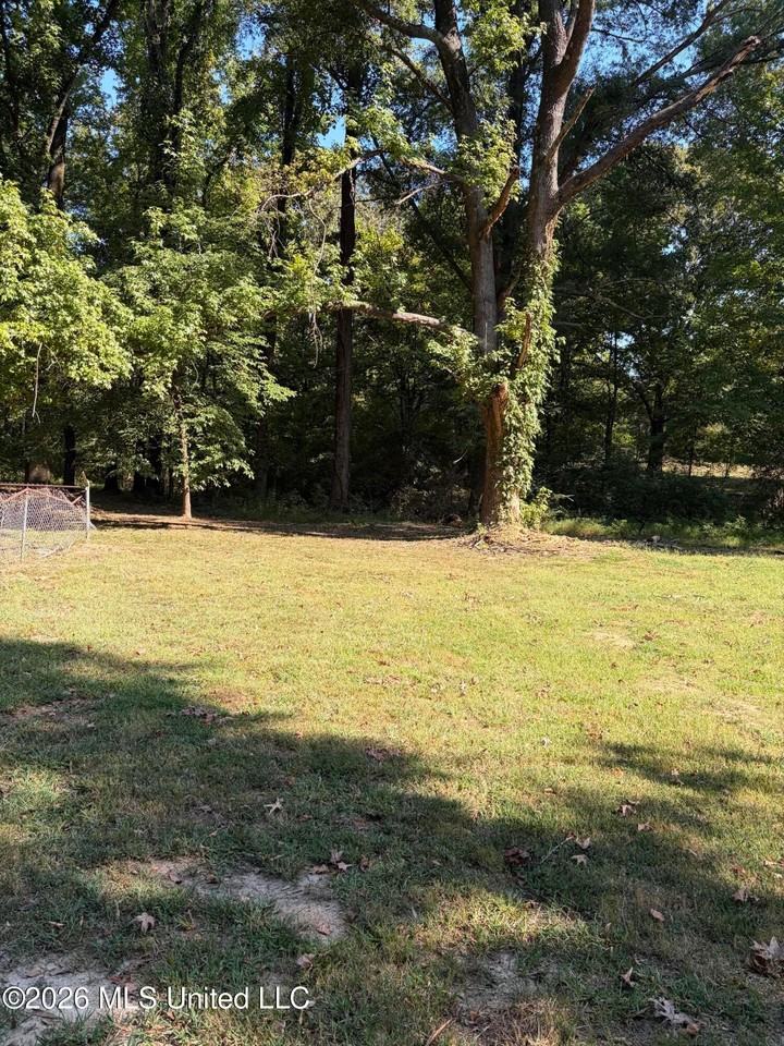 3630 Debbie Ln - Photo 6 of 30