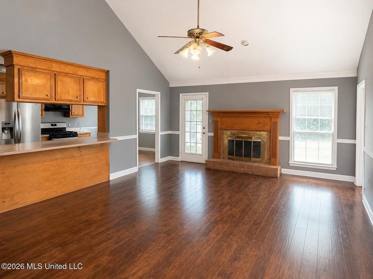 28 Watersview Dr - Photo 2 of 2