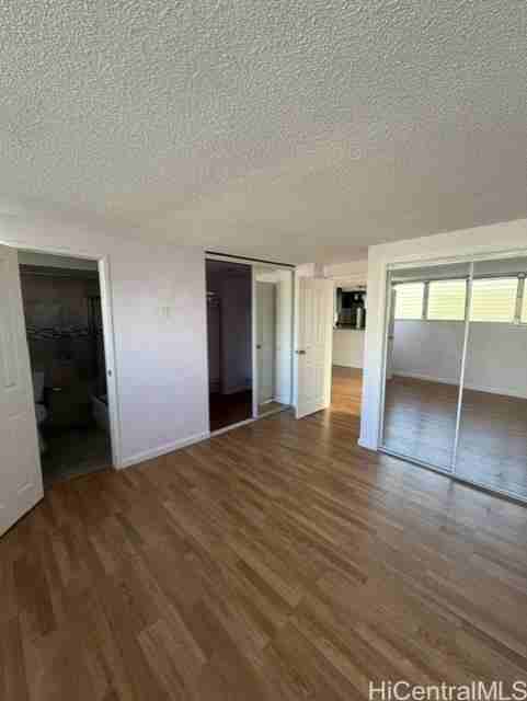 1121 Wilder Ave #900B - Photo 3 of 23