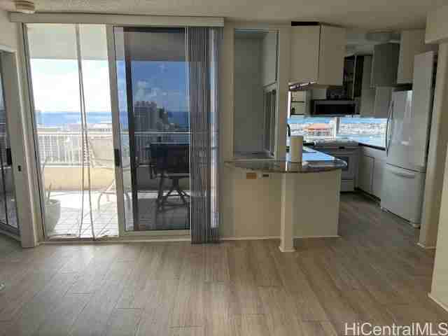 1212 Nuuanu Ave #3805 - Photo 2 of 4