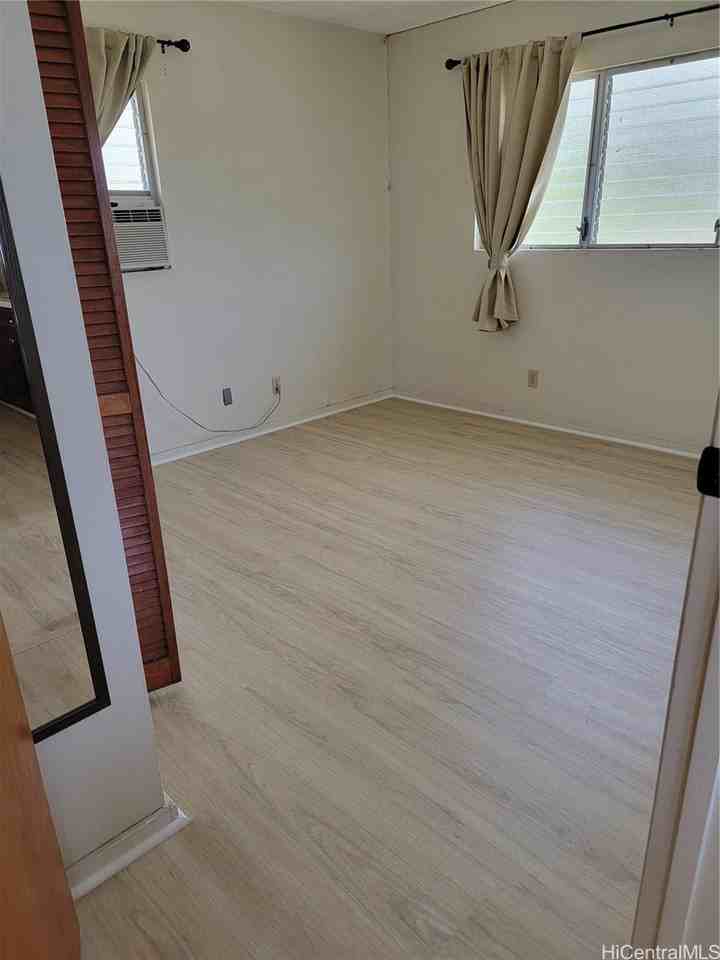 4584 Ahuli Pl - Photo 4 of 6