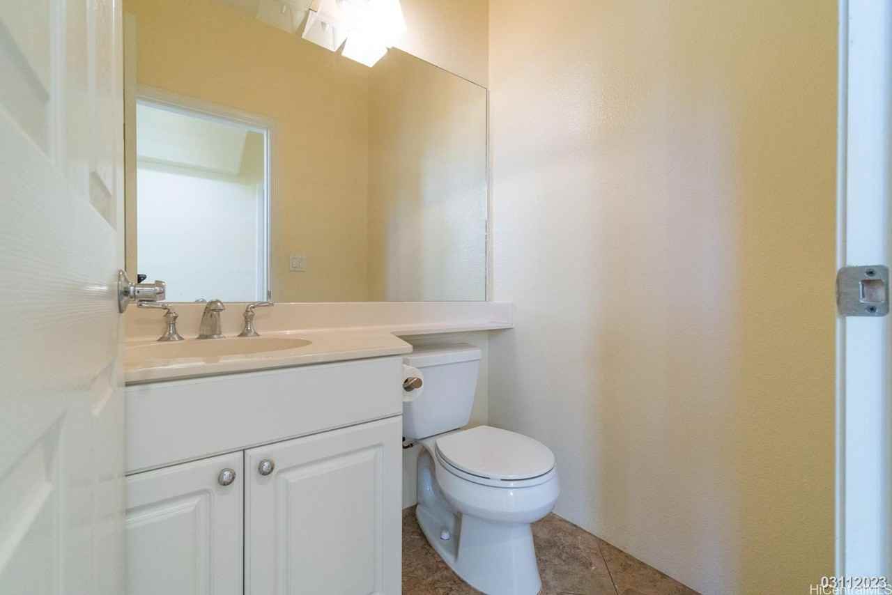 1018 Kaolo St - Photo 7 of 25