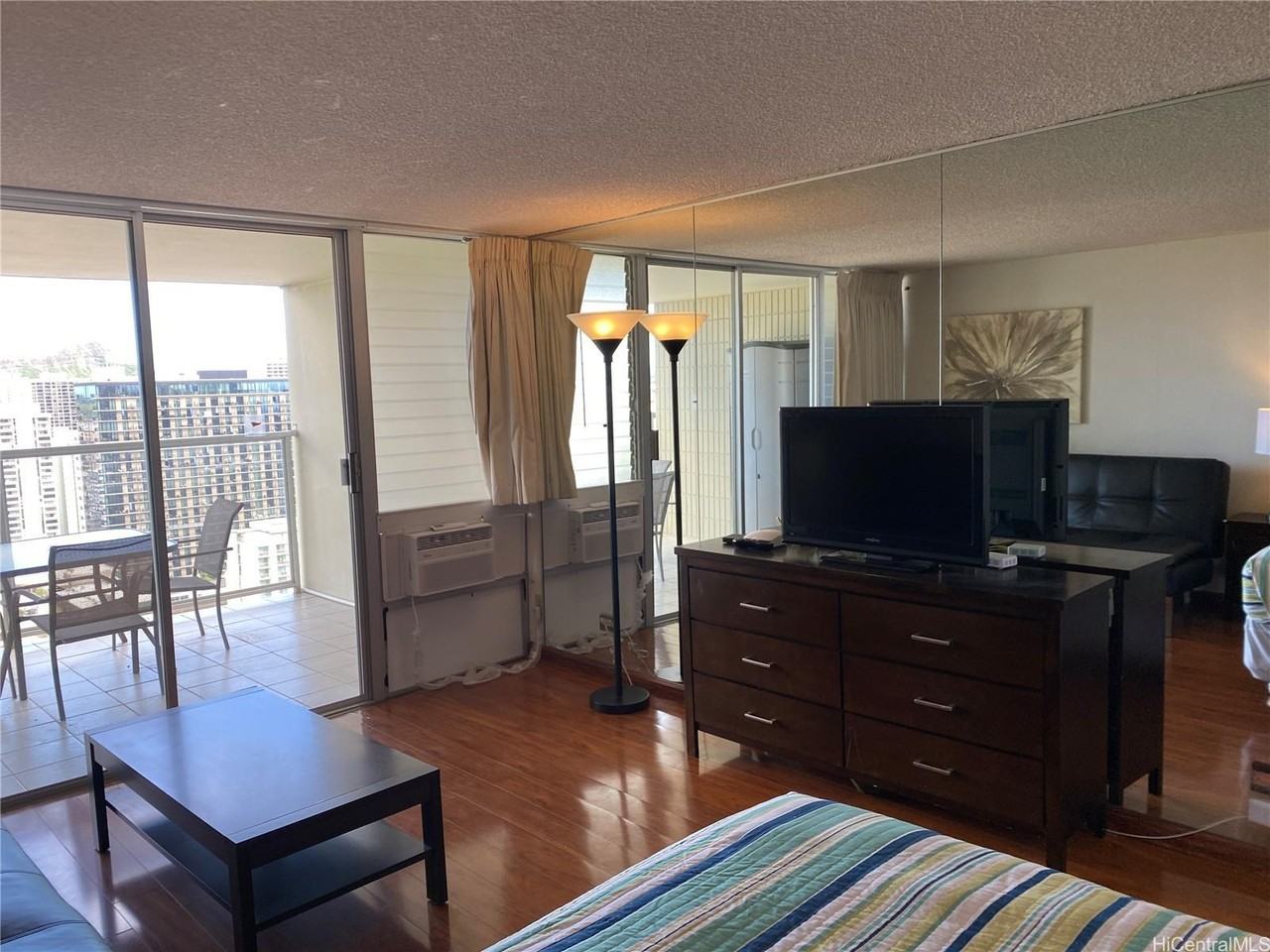 445 Seaside Ave #3511 - Photo 6 of 19