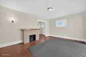 3720 Willys Pkwy - Photo 2 of 22